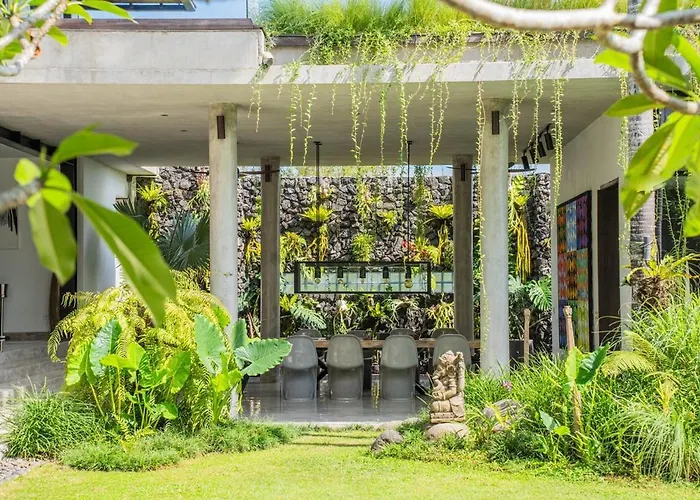 3-br Ocean & Volcano View And Infinity Pool Villa Uluwatu (Bali)
