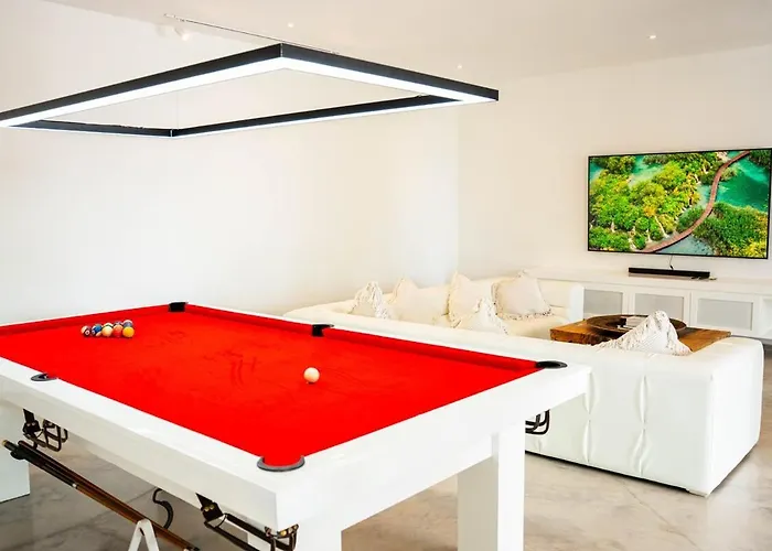 3-br Ocean & Volcano View And Infinity Pool Villa *
